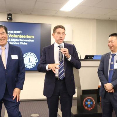 2025 12 01 13.22.43 1